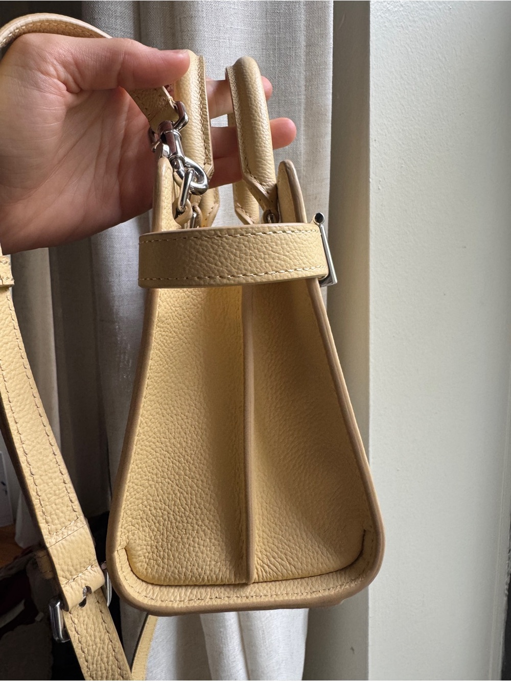 Le Tanneur Emilie bag in Aurore Yellow - Picture 6 of 8